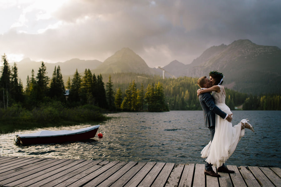 plener ślubny nad szczyrbskim jeziorem