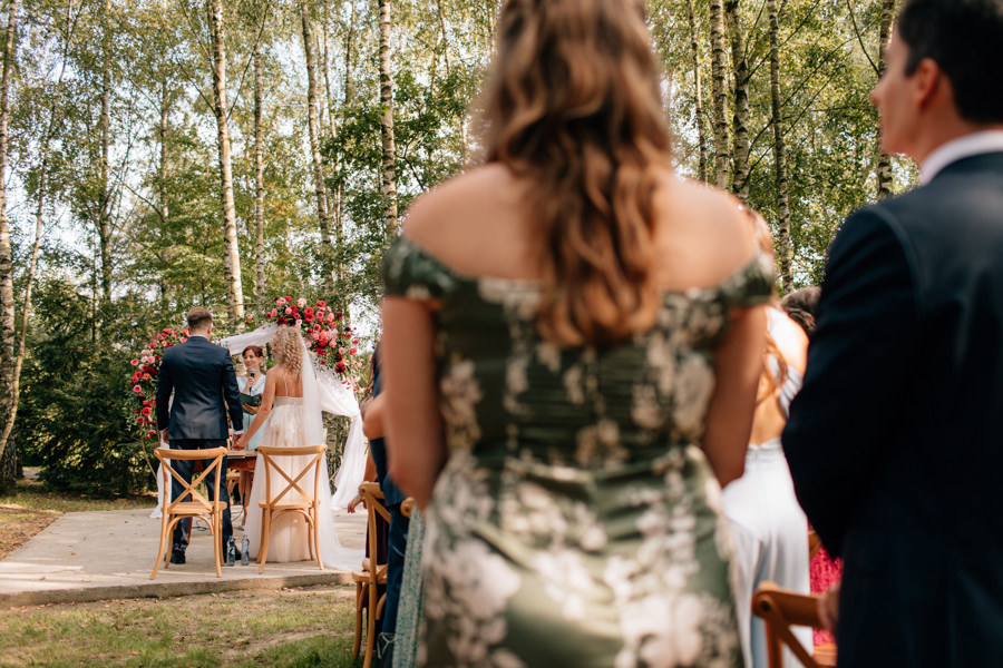 Slub w lesie w plenerze Dworzyszcze Wola Krakow