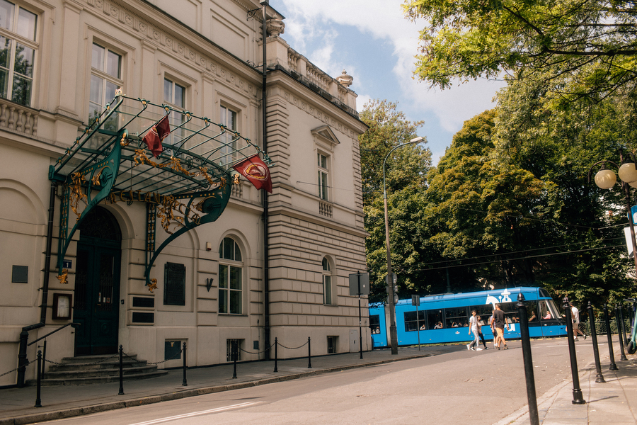 H&A Ślub w kościele św Barbary w Krakowie Wesele Restauracja Avangarda