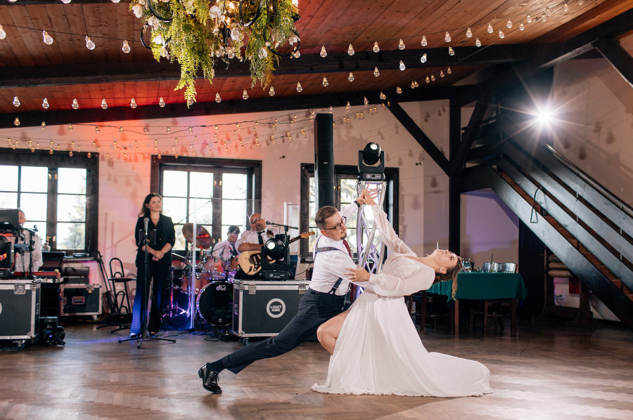 wesele folwark zalesie