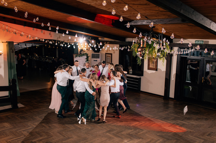 wesele folwark zalesie