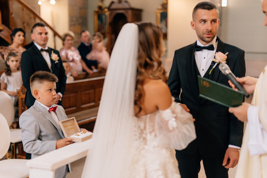 Paulina i Kamil Piekne wesele w Artisie