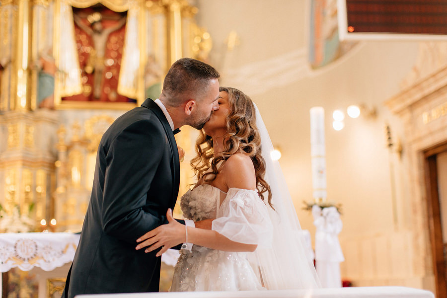 Paulina i Kamil Piekne wesele w Artisie