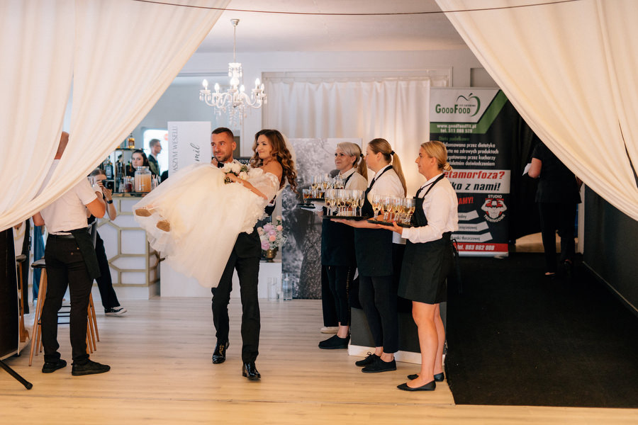 Paulina i Kamil Piekne wesele w Artisie