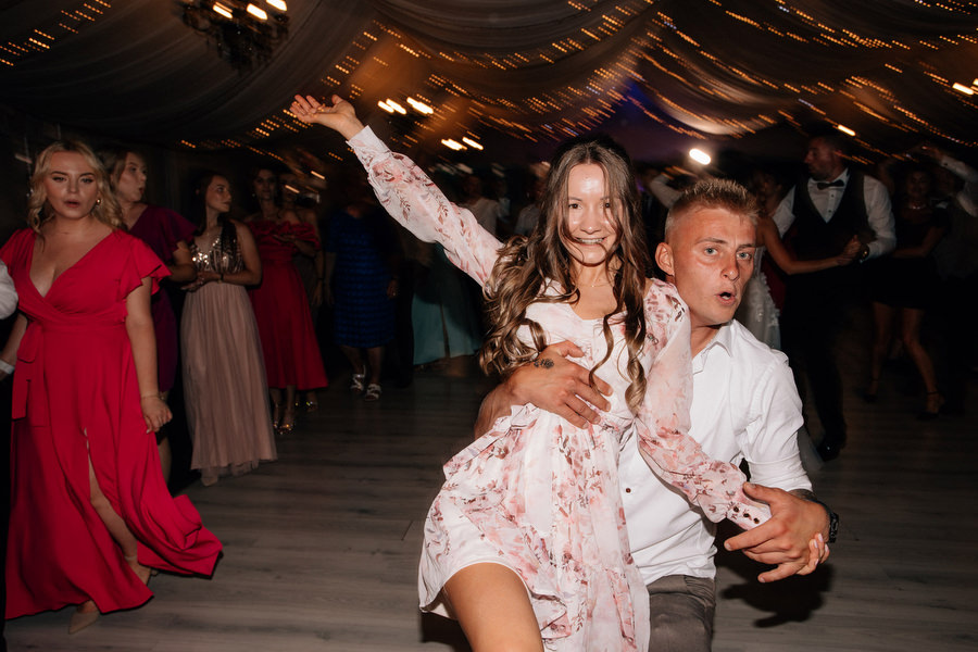 Paulina i Kamil Piekne wesele w Artisie