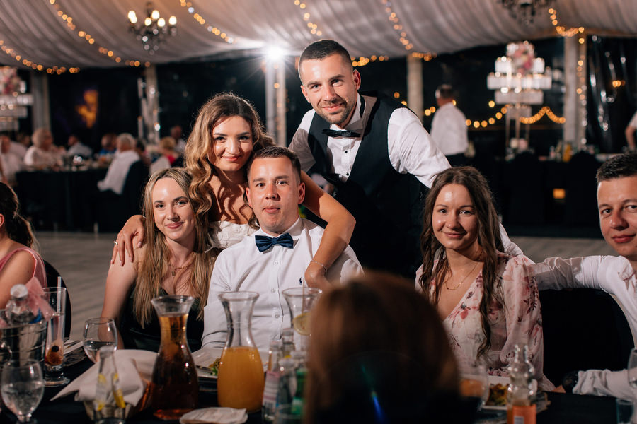 Paulina i Kamil Piekne wesele w Artisie