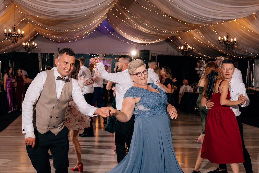 Paulina i Kamil Piekne wesele w Artisie