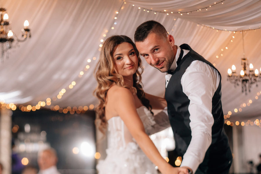 Paulina i Kamil Piekne wesele w Artisie