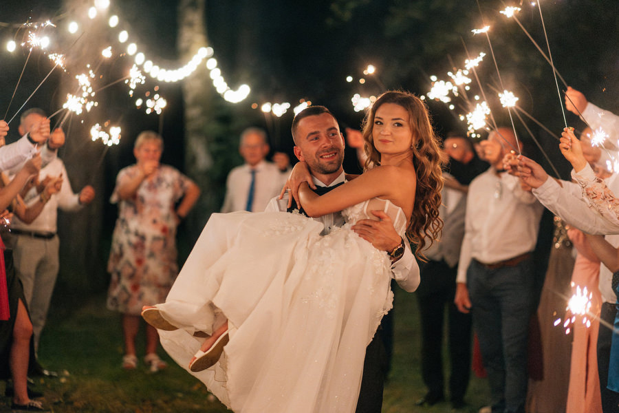 Paulina i Kamil Piekne wesele w Artisie