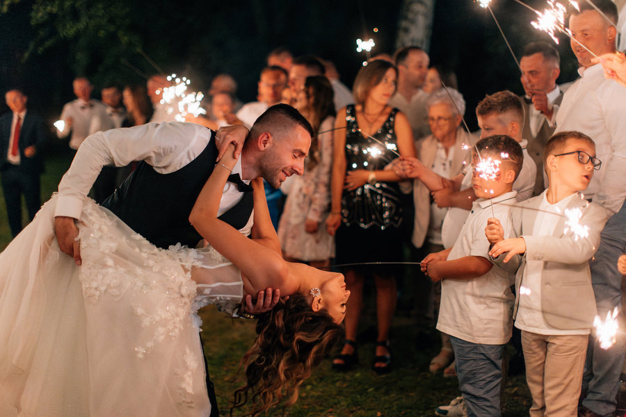 Paulina i Kamil Piekne wesele w Artisie