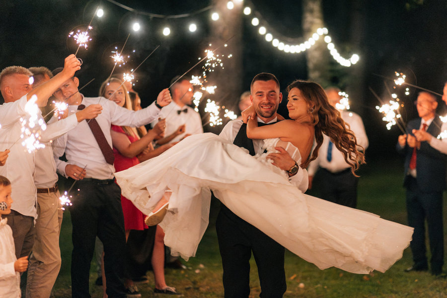 Paulina i Kamil Piekne wesele w Artisie