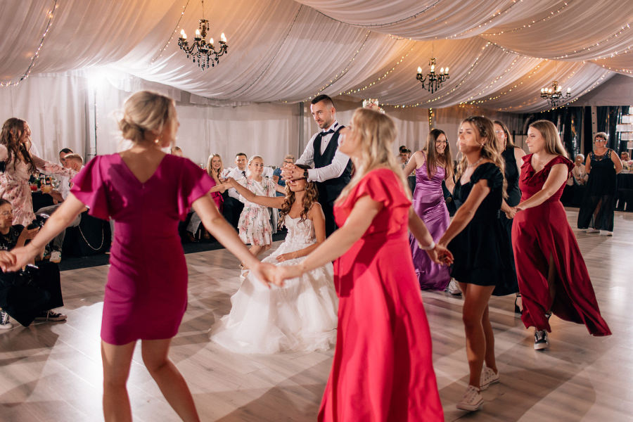 Paulina i Kamil Piekne wesele w Artisie