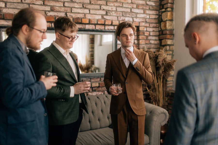 Jak przeniesc las na sale weselna slub blisko natury Dworzyszcze Wola Jak przeniesc las na sale weselna slub blisko natury Dworzyszcze Wola