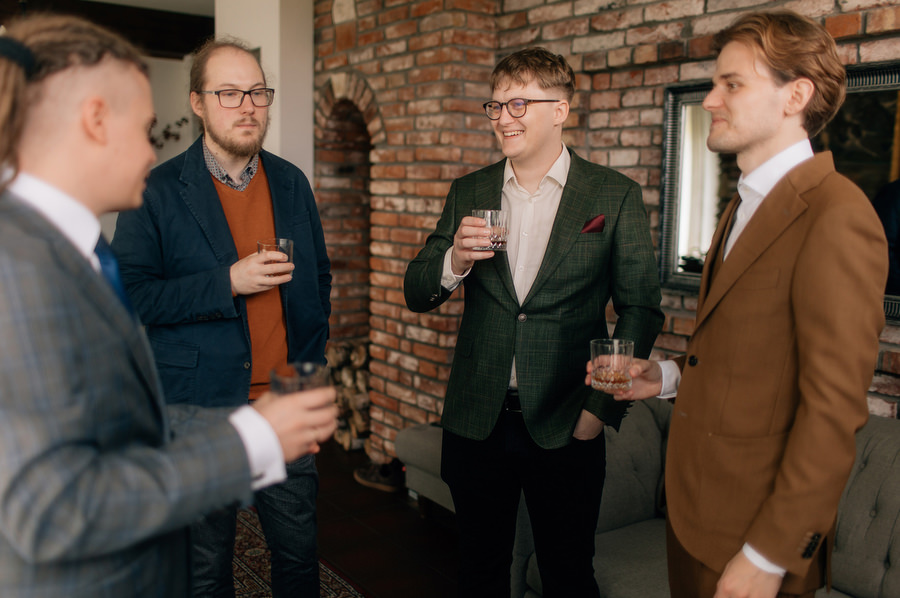 Jak przeniesc las na sale weselna slub blisko natury Dworzyszcze Wola Jak przeniesc las na sale weselna slub blisko natury Dworzyszcze Wola