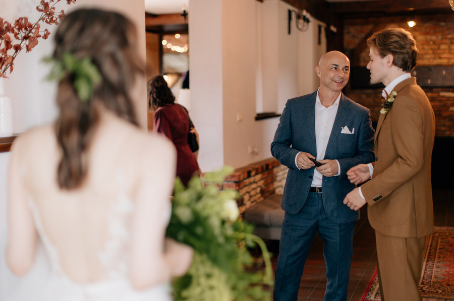 Jak przeniesc las na sale weselna slub blisko natury Dworzyszcze Wola Jak przeniesc las na sale weselna slub blisko natury Dworzyszcze Wola