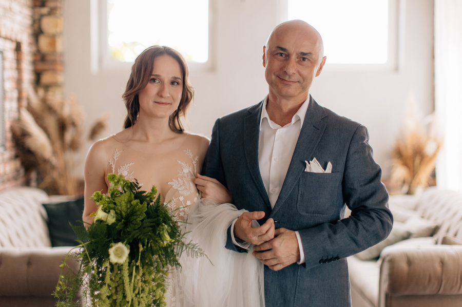 Jak przeniesc las na sale weselna slub blisko natury Dworzyszcze Wola Jak przeniesc las na sale weselna slub blisko natury Dworzyszcze Wola