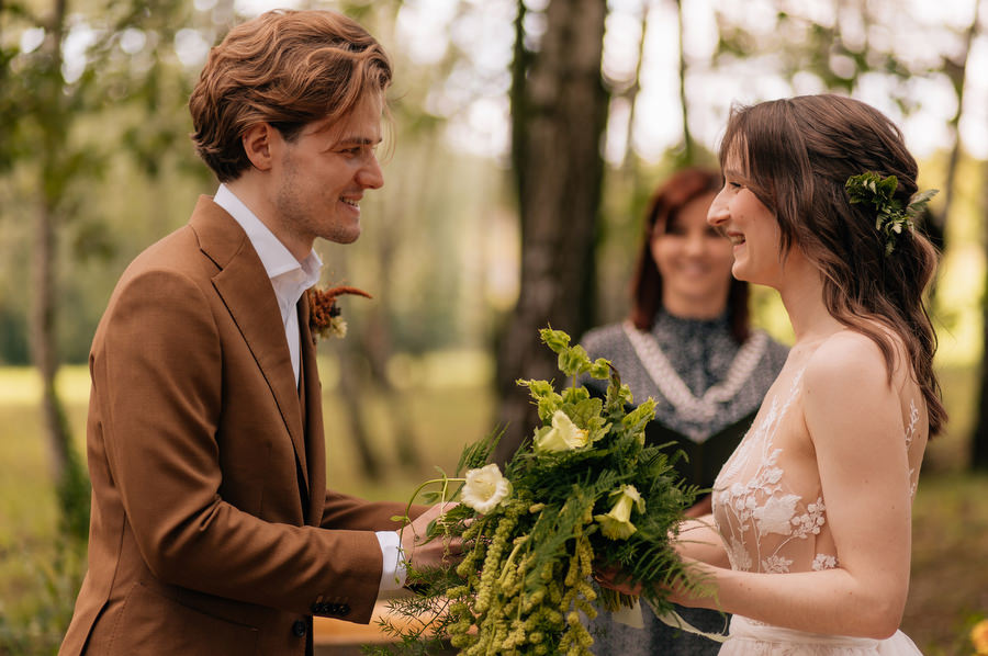 Jak przeniesc las na sale weselna slub blisko natury Dworzyszcze Wola Jak przeniesc las na sale weselna slub blisko natury Dworzyszcze Wola