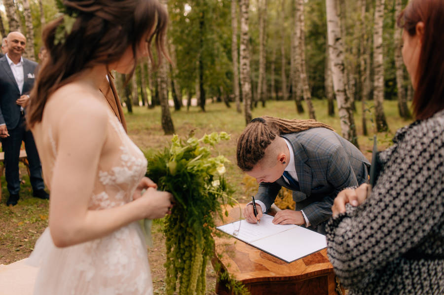 Jak przeniesc las na sale weselna slub blisko natury Dworzyszcze Wola Jak przeniesc las na sale weselna slub blisko natury Dworzyszcze Wola