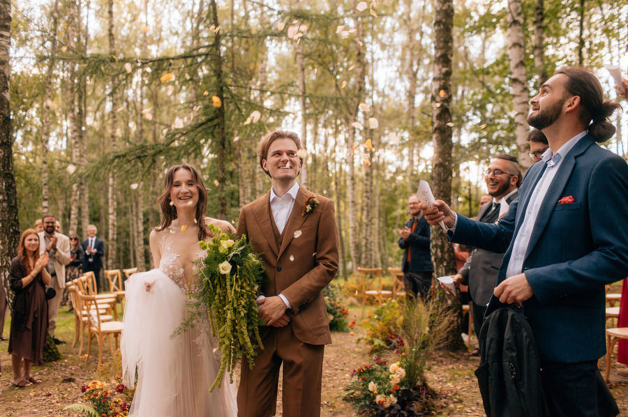 Jak przeniesc las na sale weselna slub blisko natury Dworzyszcze Wola Jak przeniesc las na sale weselna slub blisko natury Dworzyszcze Wola