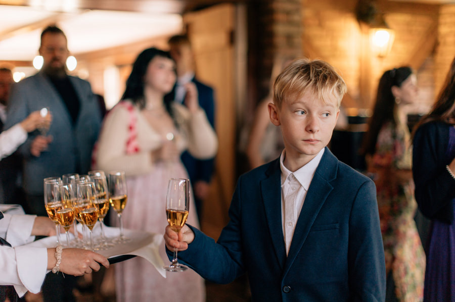 Jak przeniesc las na sale weselna slub blisko natury Dworzyszcze Wola Jak przeniesc las na sale weselna slub blisko natury Dworzyszcze Wola