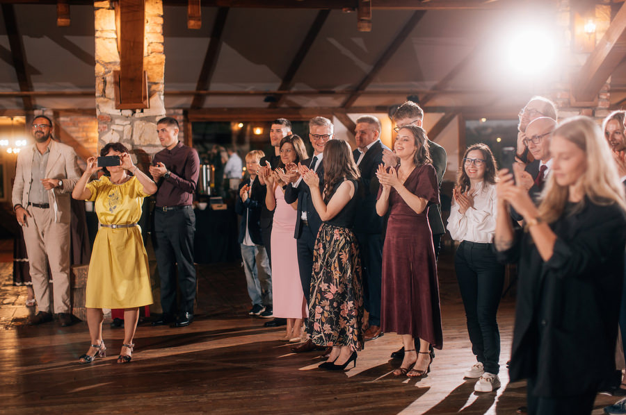 Jak przeniesc las na sale weselna slub blisko natury Dworzyszcze Wola Jak przeniesc las na sale weselna slub blisko natury Dworzyszcze Wola