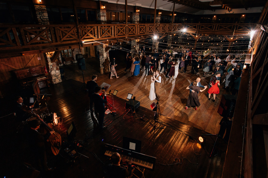 Jak przeniesc las na sale weselna slub blisko natury Dworzyszcze Wola Jak przeniesc las na sale weselna slub blisko natury Dworzyszcze Wola