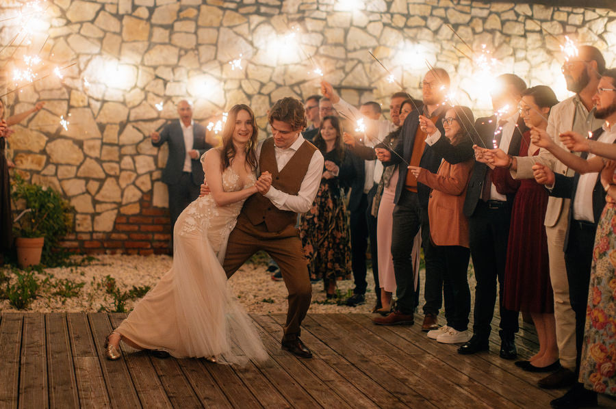 Jak przeniesc las na sale weselna slub blisko natury Dworzyszcze Wola Jak przeniesc las na sale weselna slub blisko natury Dworzyszcze Wola