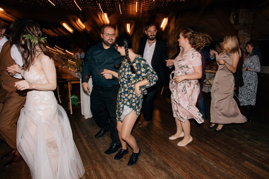 Jak przeniesc las na sale weselna slub blisko natury Dworzyszcze Wola Jak przeniesc las na sale weselna slub blisko natury Dworzyszcze Wola