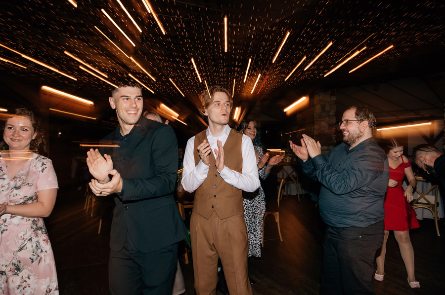 Jak przeniesc las na sale weselna slub blisko natury Dworzyszcze Wola Jak przeniesc las na sale weselna slub blisko natury Dworzyszcze Wola