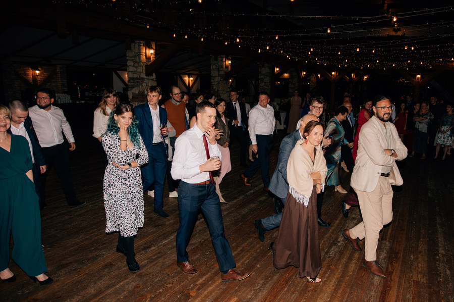 Jak przeniesc las na sale weselna slub blisko natury Dworzyszcze Wola Jak przeniesc las na sale weselna slub blisko natury Dworzyszcze Wola