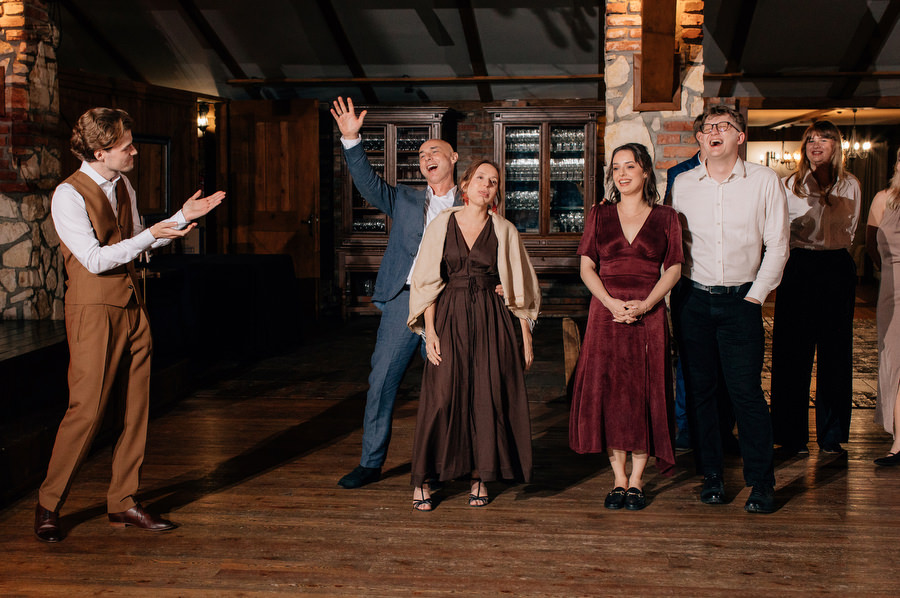 Jak przeniesc las na sale weselna slub blisko natury Dworzyszcze Wola Jak przeniesc las na sale weselna slub blisko natury Dworzyszcze Wola