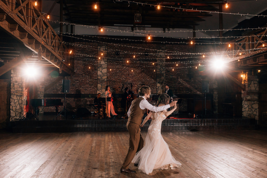 Jak przeniesc las na sale weselna slub blisko natury Dworzyszcze Wola Jak przeniesc las na sale weselna slub blisko natury Dworzyszcze Wola