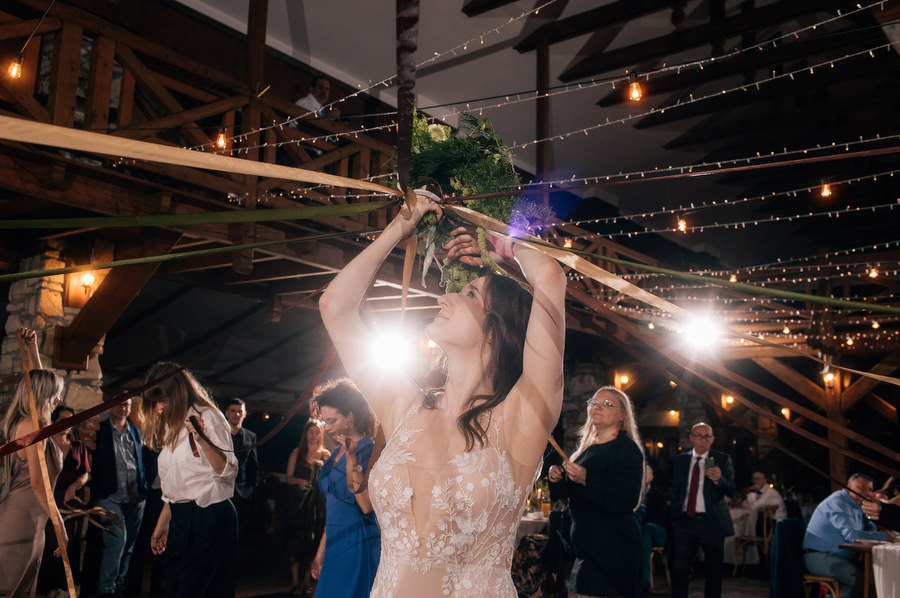 Jak przeniesc las na sale weselna slub blisko natury Dworzyszcze Wola Jak przeniesc las na sale weselna slub blisko natury Dworzyszcze Wola