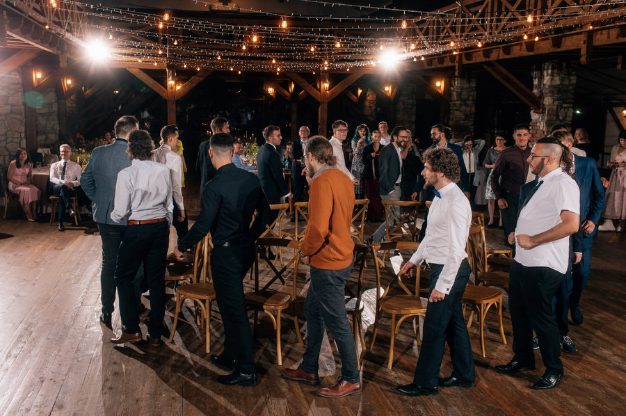 Jak przeniesc las na sale weselna slub blisko natury Dworzyszcze Wola Jak przeniesc las na sale weselna slub blisko natury Dworzyszcze Wola