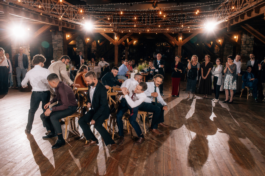 Jak przeniesc las na sale weselna slub blisko natury Dworzyszcze Wola Jak przeniesc las na sale weselna slub blisko natury Dworzyszcze Wola