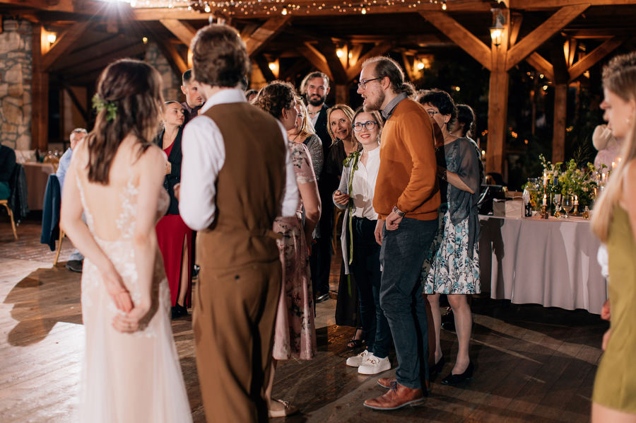 Jak przeniesc las na sale weselna slub blisko natury Dworzyszcze Wola Jak przeniesc las na sale weselna slub blisko natury Dworzyszcze Wola