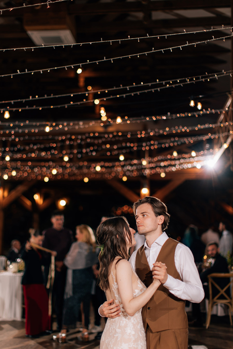 Jak przeniesc las na sale weselna slub blisko natury Dworzyszcze Wola Jak przeniesc las na sale weselna slub blisko natury Dworzyszcze Wola