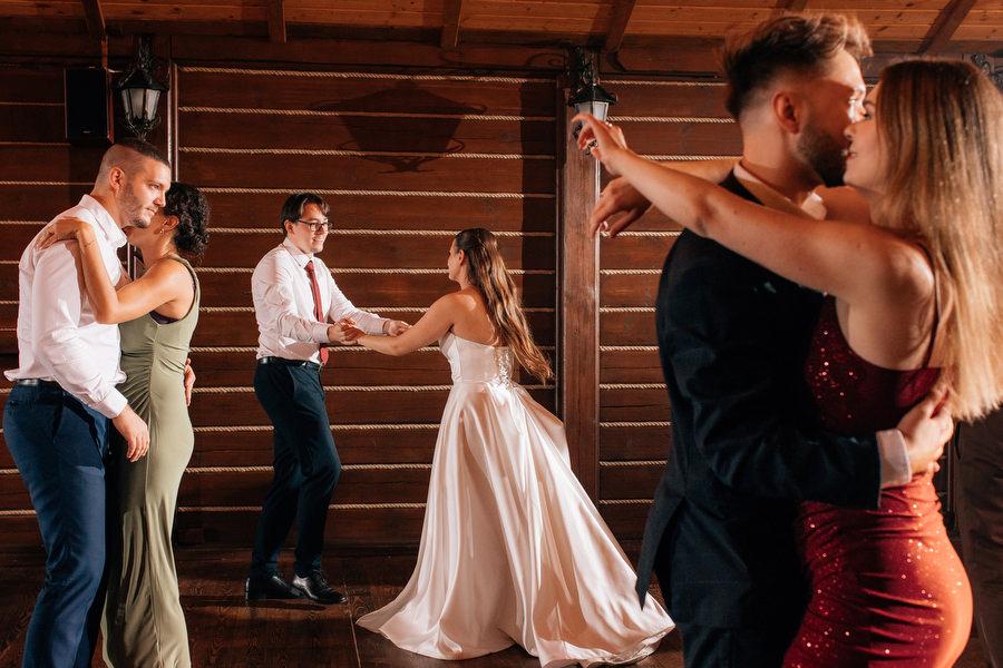 Magiczne wesele Witkowej Chacie Magiczne wesele Witkowej Chacie