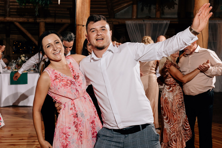wesele siedlisko janczar drewniana chata weselna wesele siedlisko janczar drewniana chata weselna